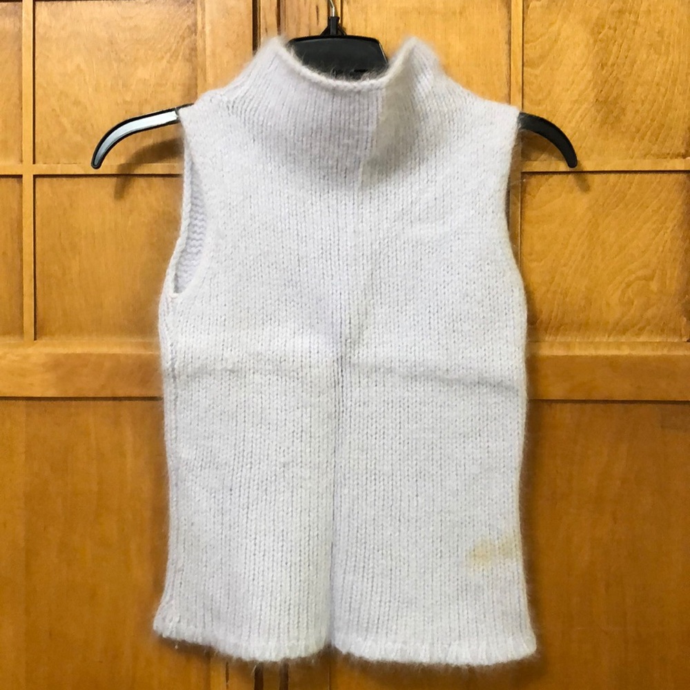 Lavender rabbit hair tank top💥RP💥